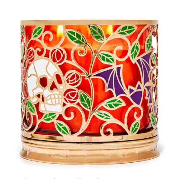BATH AND BODY WORKS ENCHANTED SKULL AND ROSES 3-WICK CANDLE HOLDER - Picture 1 of 7